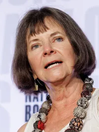 Photo of Geraldine Brooks