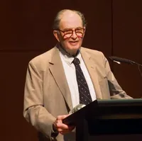 Photo of Bernard Bailyn