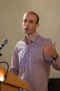 Photo of Yuval Noah Harari